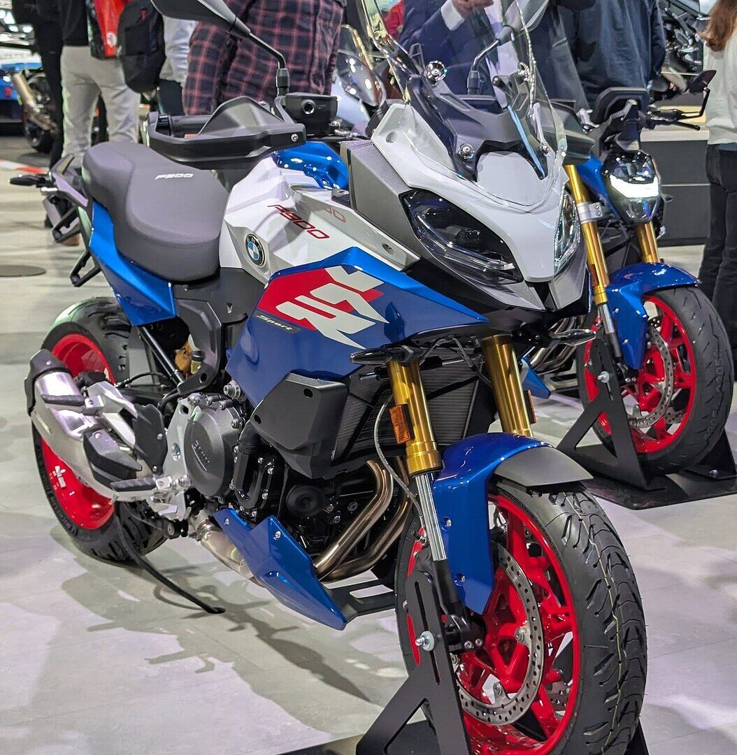 F 900 XR
