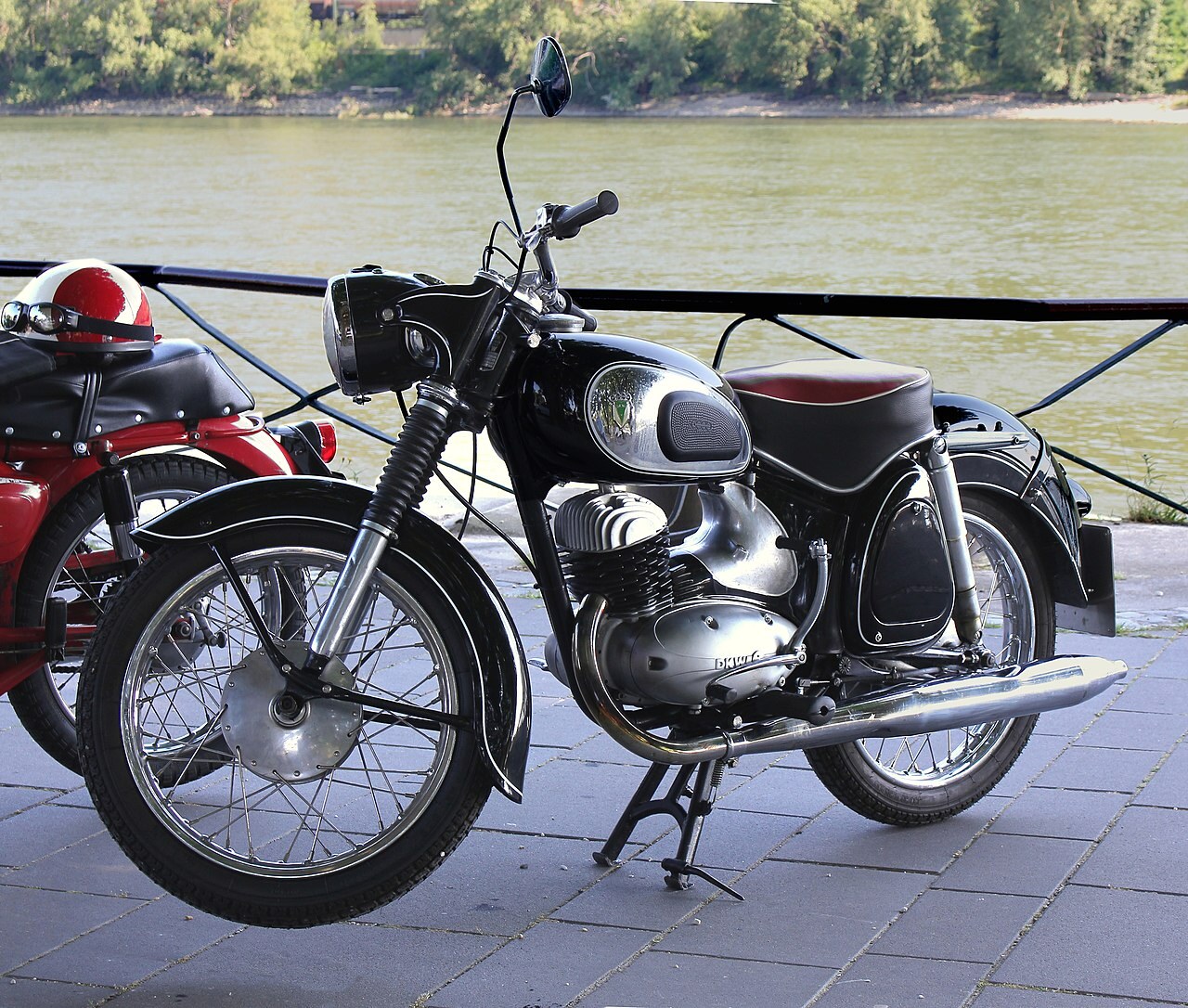 RT 200 2