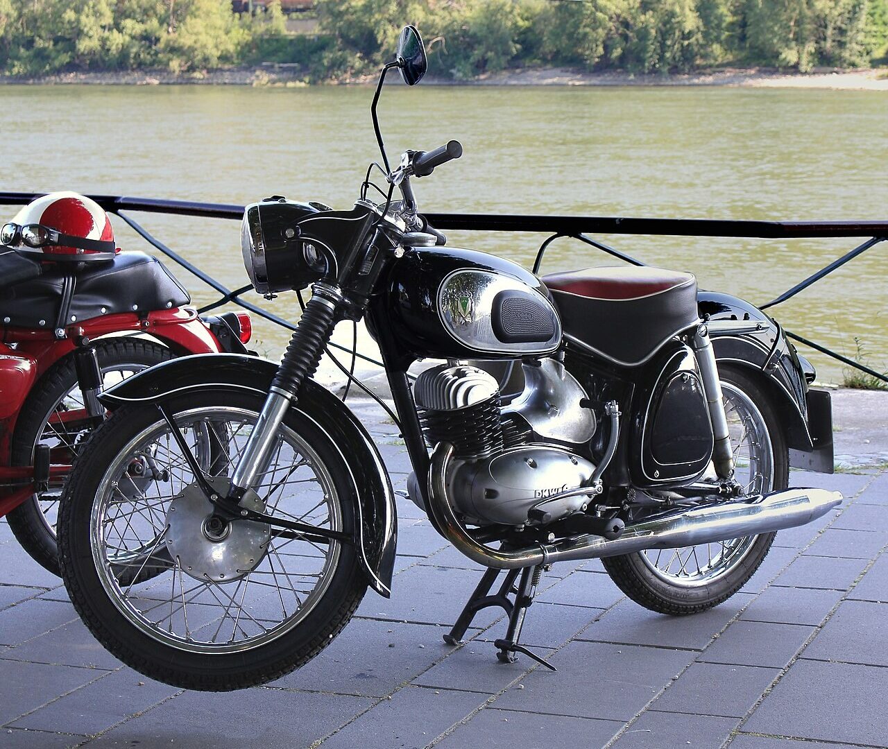 RT 200