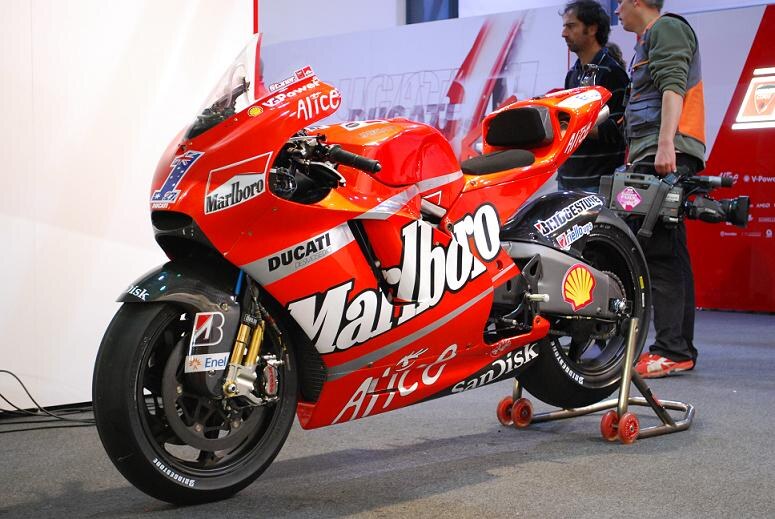 Desmosedici GP8