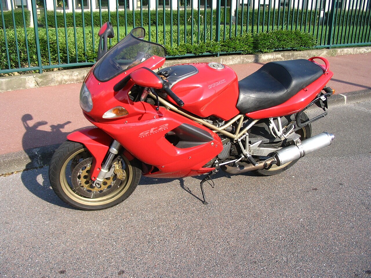 ST2