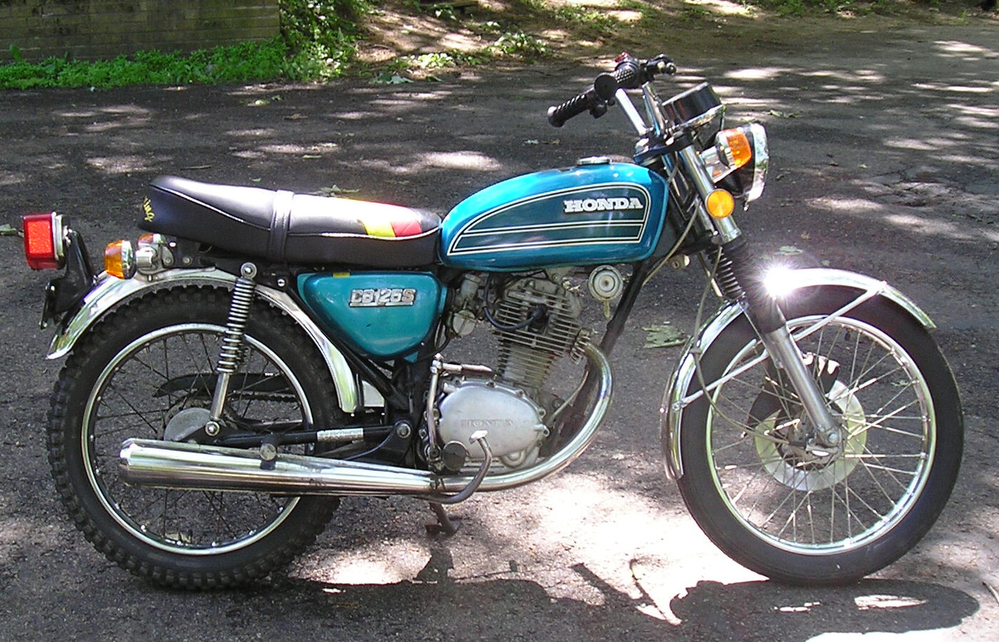 CB 125