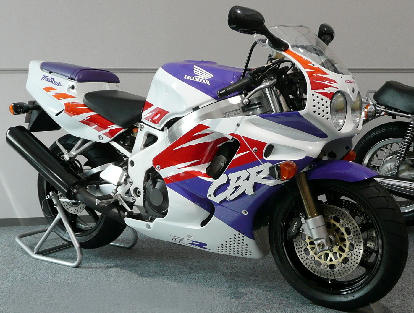 CBR900RR