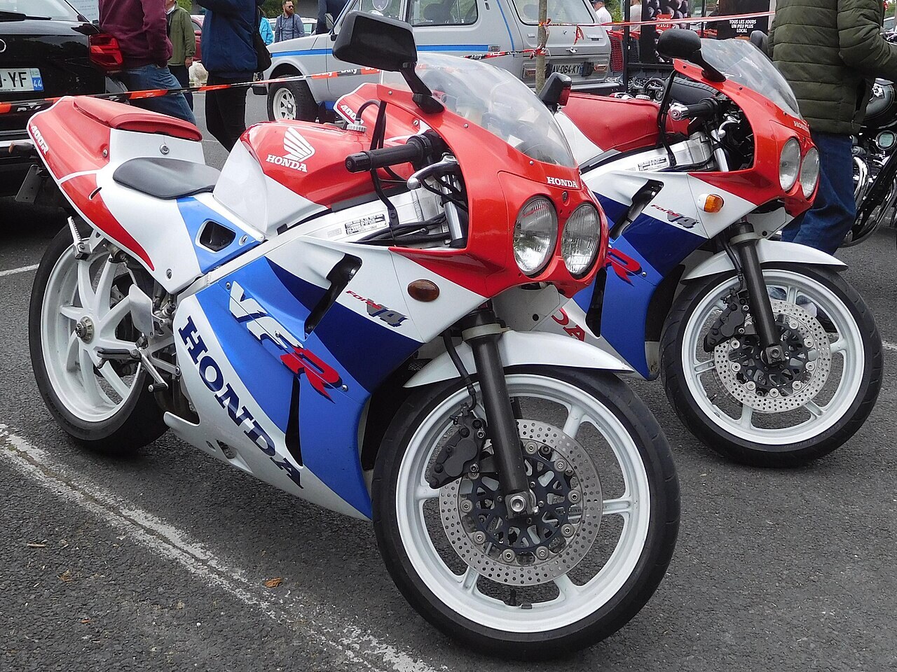 VFR 400 NC 30