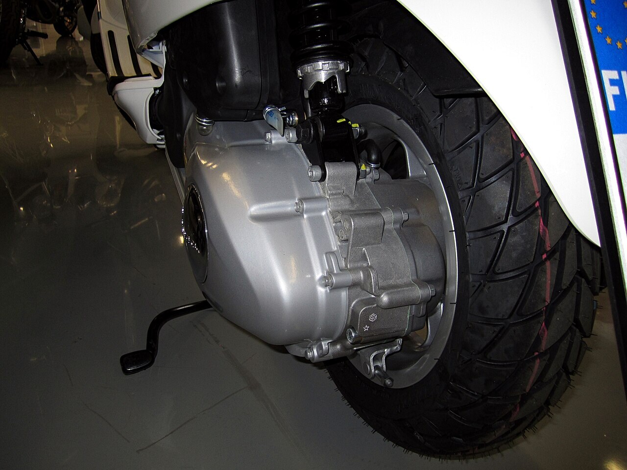 Vespa LX 150