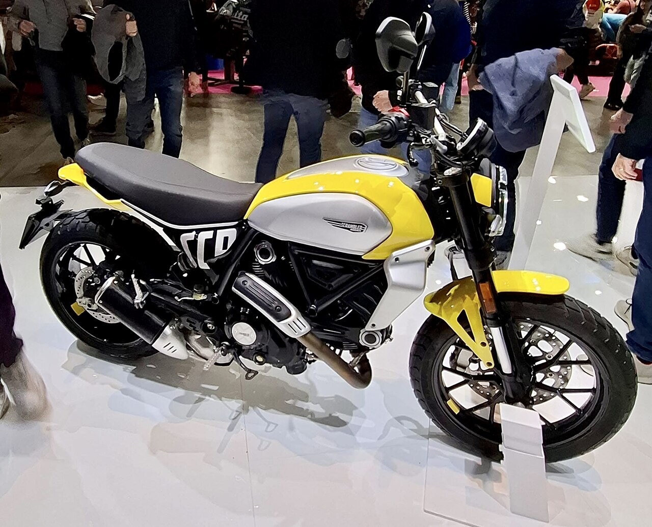 Scrambler 800