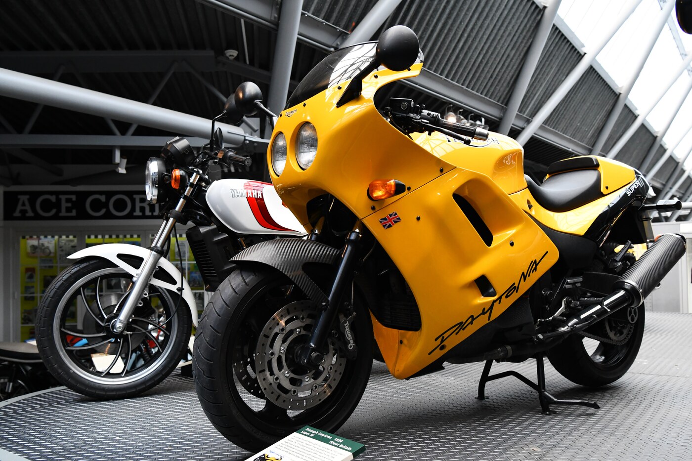 Daytona 900