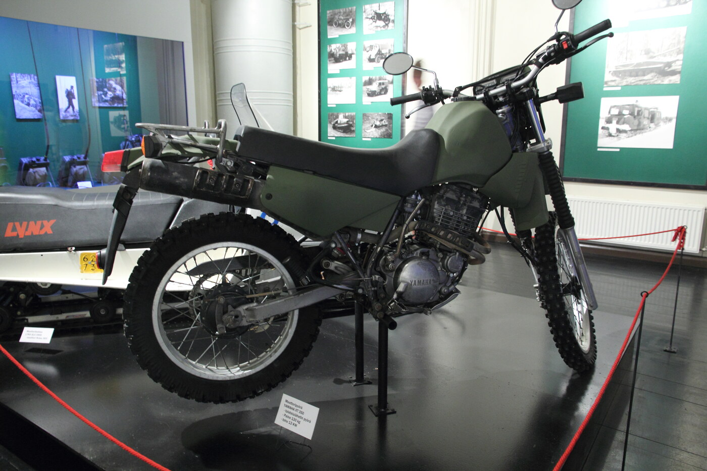 XT350