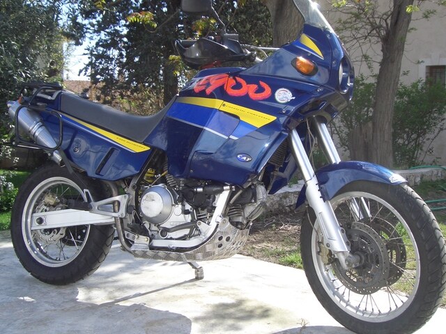 900 I.E. GT