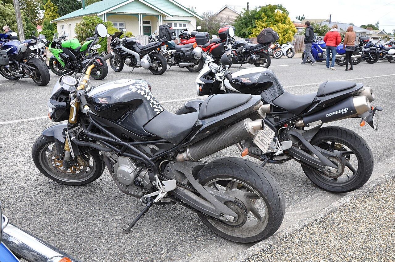 R 1200 R 90 Years