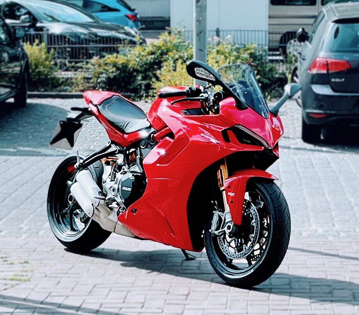 SS 900 Supersport