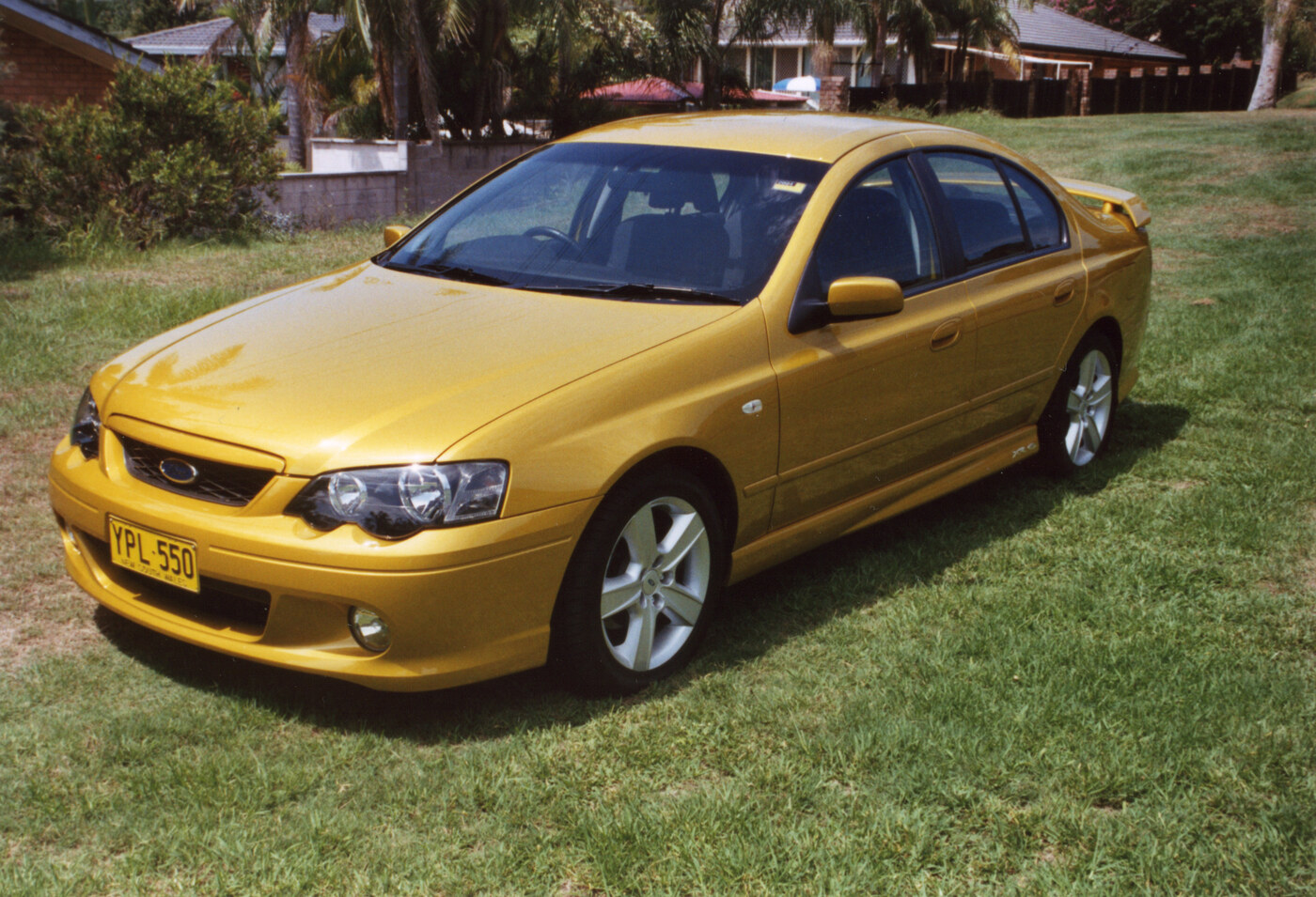 Peugeot XR6