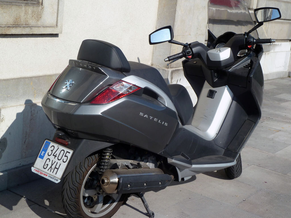 Peugeot Satelis
